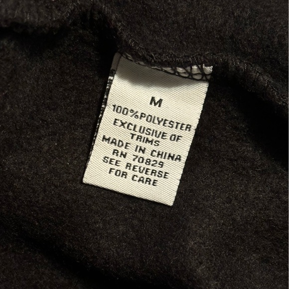 Black long sleeve zip up hoodie - Picture 7 of 8